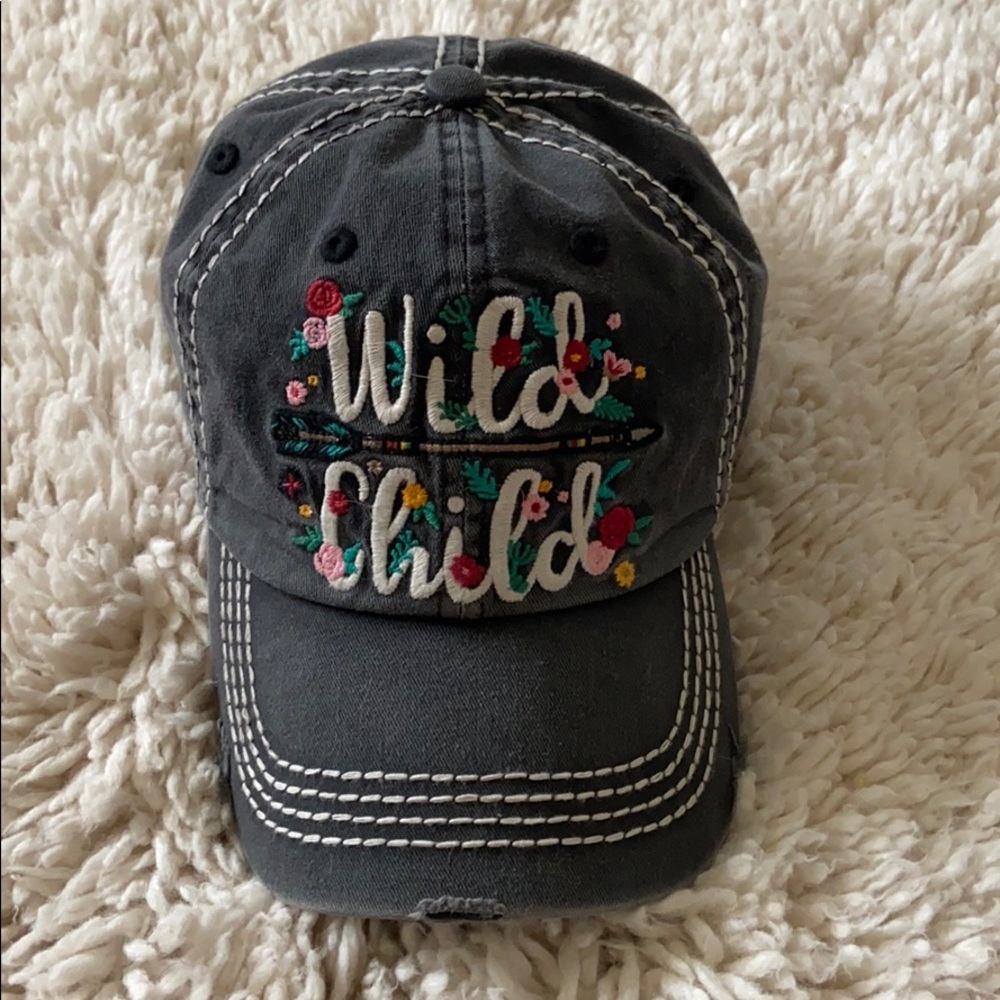 🦋🌺🧢Wild Child adjustable ball cap